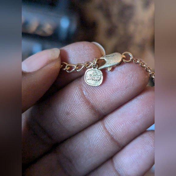 RARE🚨💥💯DIOR GROSSE SWAROVSKI FLOATING CUBE NECKLACE - Picture 4 of 4